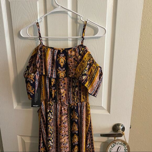 NWT Hint of Blush Asymmetrical Wrap Maxi Dress Size Small - Picture 12 of 16